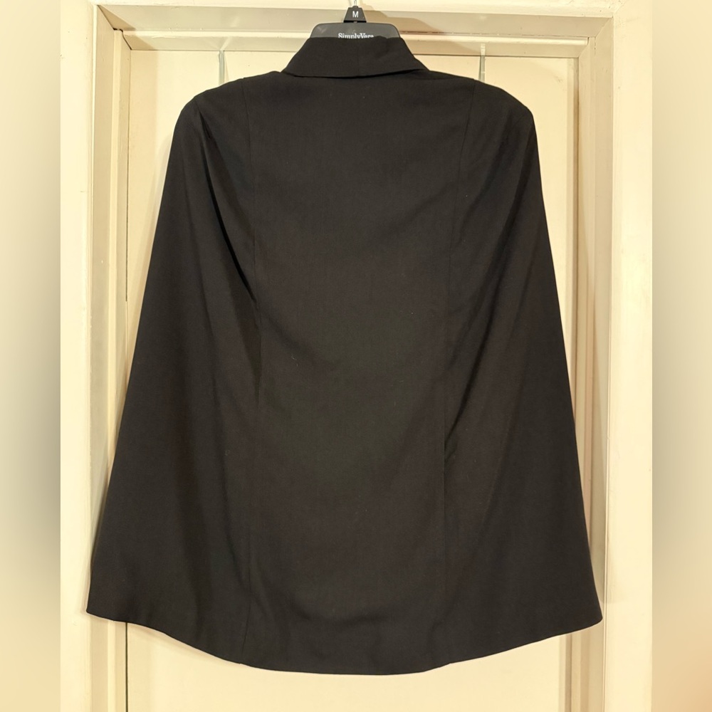 Charlotte Russe black cape blazer size medium - Picture 2 of 3